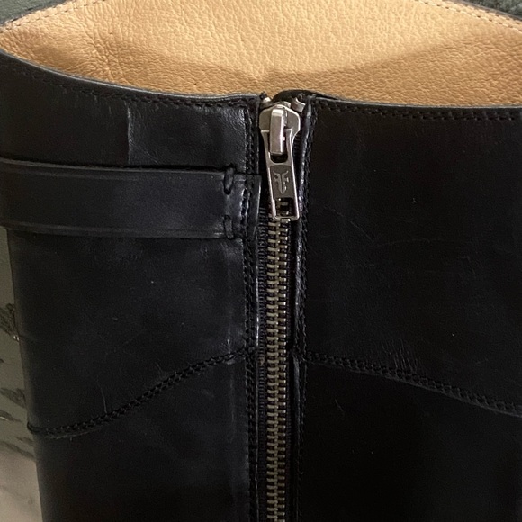 Frye Molly black leather side zip riding boot. One inch heel. - Picture 8 of 15